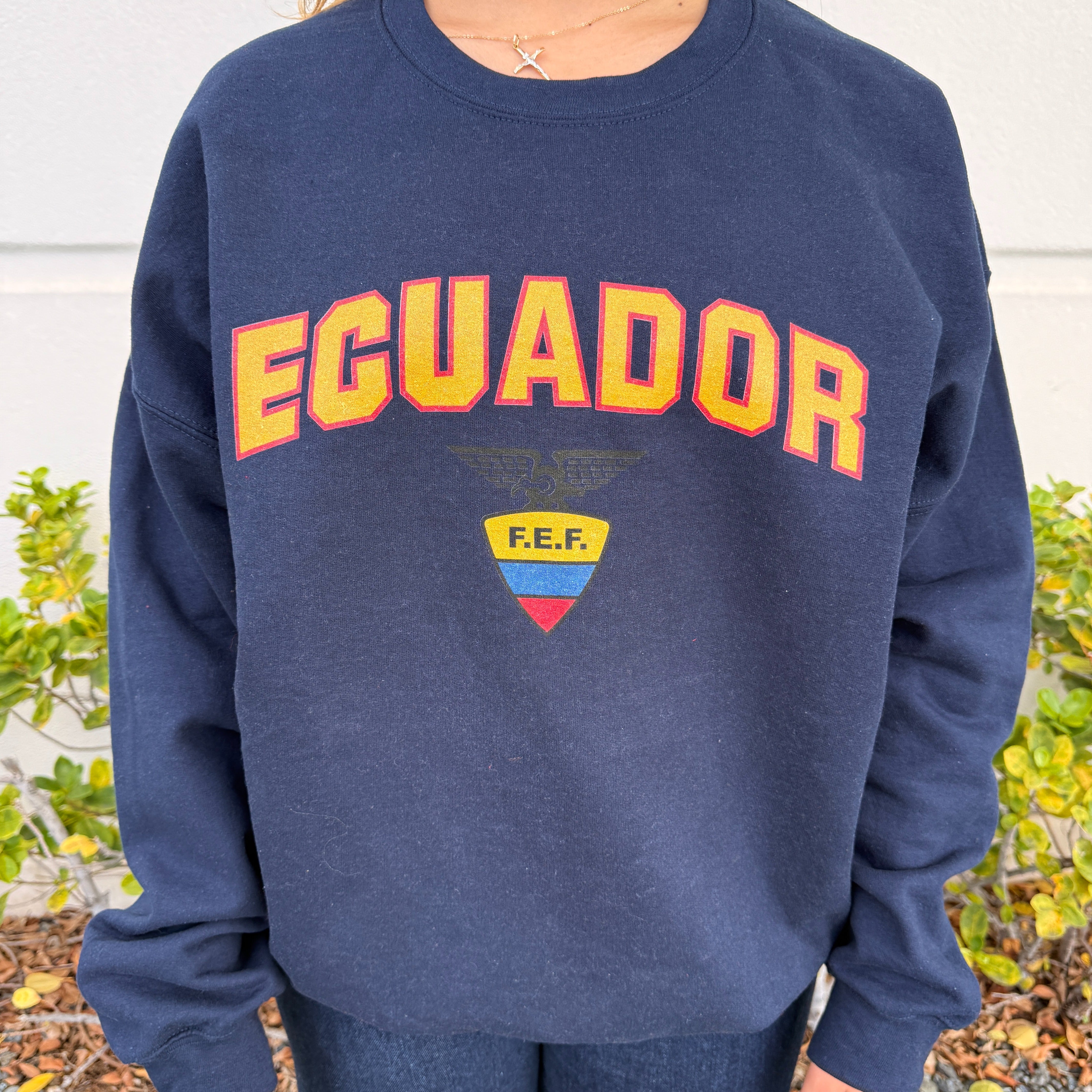 Ecuador Unisex Vintage Crewneck