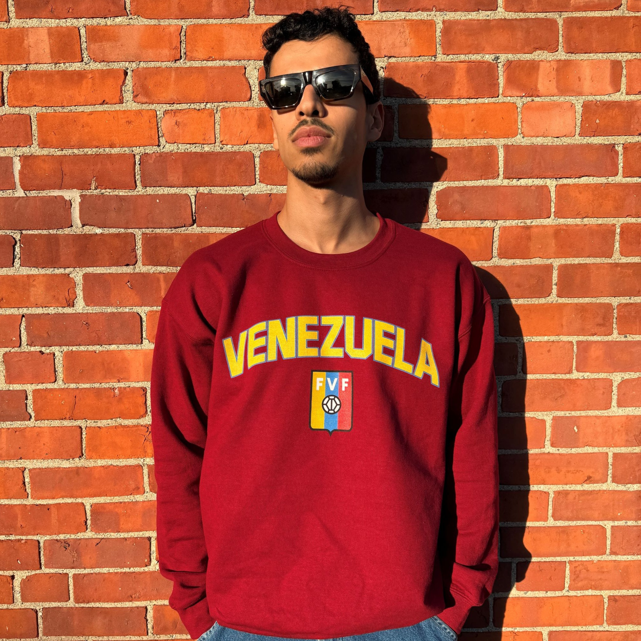 Venezuela Unisex Varsity Crewneck